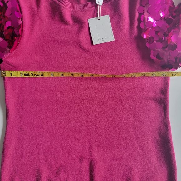 New Sioni Milano Sequin Sleeve Sweater. - Picture 5 of 11